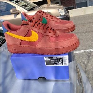 Nike Air Force One la familia size 10.5 men’s